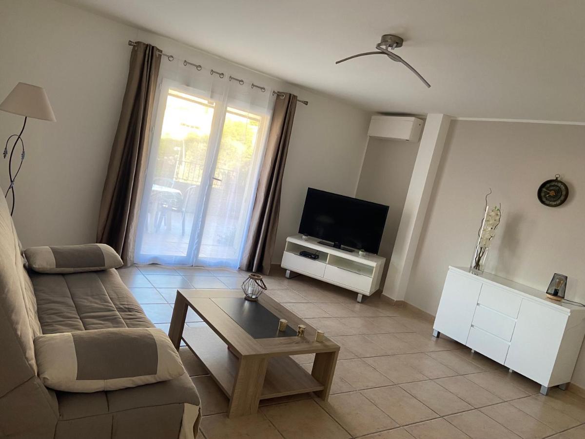 ואלאוריס Tres Bel Appartement Entier Proche De La Mer 2 Chambres 1 Salon מראה חיצוני תמונה