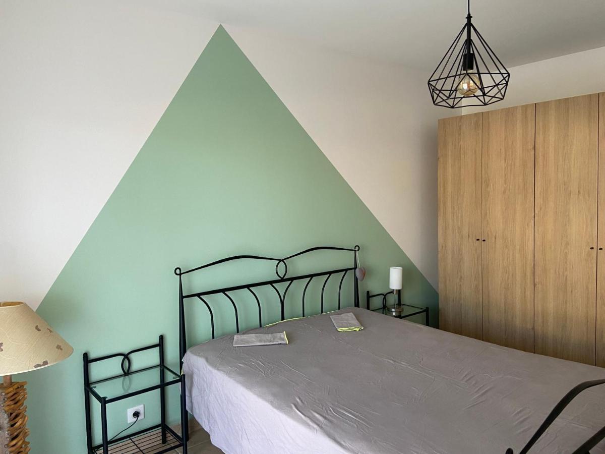 ואלאוריס Tres Bel Appartement Entier Proche De La Mer 2 Chambres 1 Salon מראה חיצוני תמונה