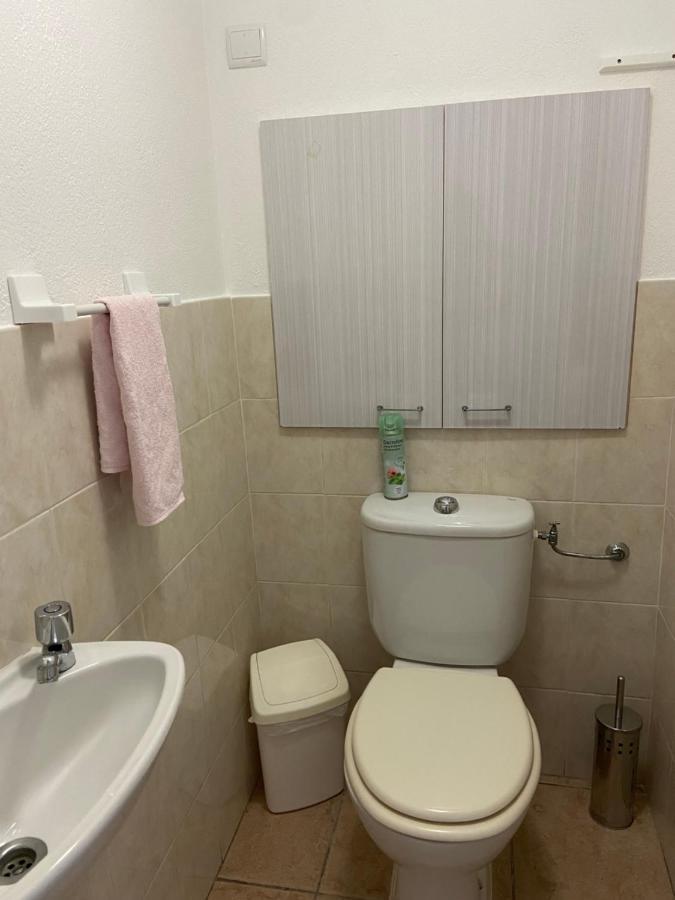 ואלאוריס Tres Bel Appartement Entier Proche De La Mer 2 Chambres 1 Salon מראה חיצוני תמונה